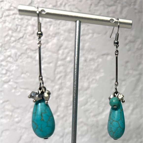 Artisan Glass Turquoise & Silver Tone Teardrop Earrings With Crystal Accents - Picture 2 of 8